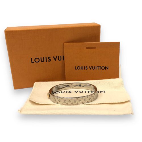 【国内発送/直営店】ギフトに最適★Louis Vuitton カフ ナノグラム ブレスレッド 3色  （2個） photo review